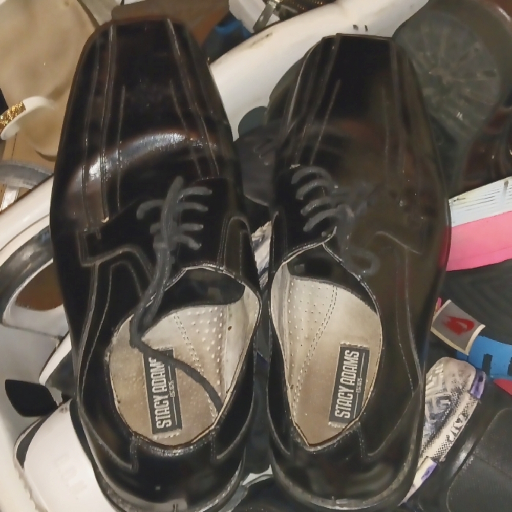 Men's Stacy Adams black dress shoes